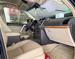 تۆیۆتا لاندكروزر پرادۆ